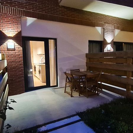 Apartamentos Costa Meron San Vicente De La Barquera Eksteriør bilde