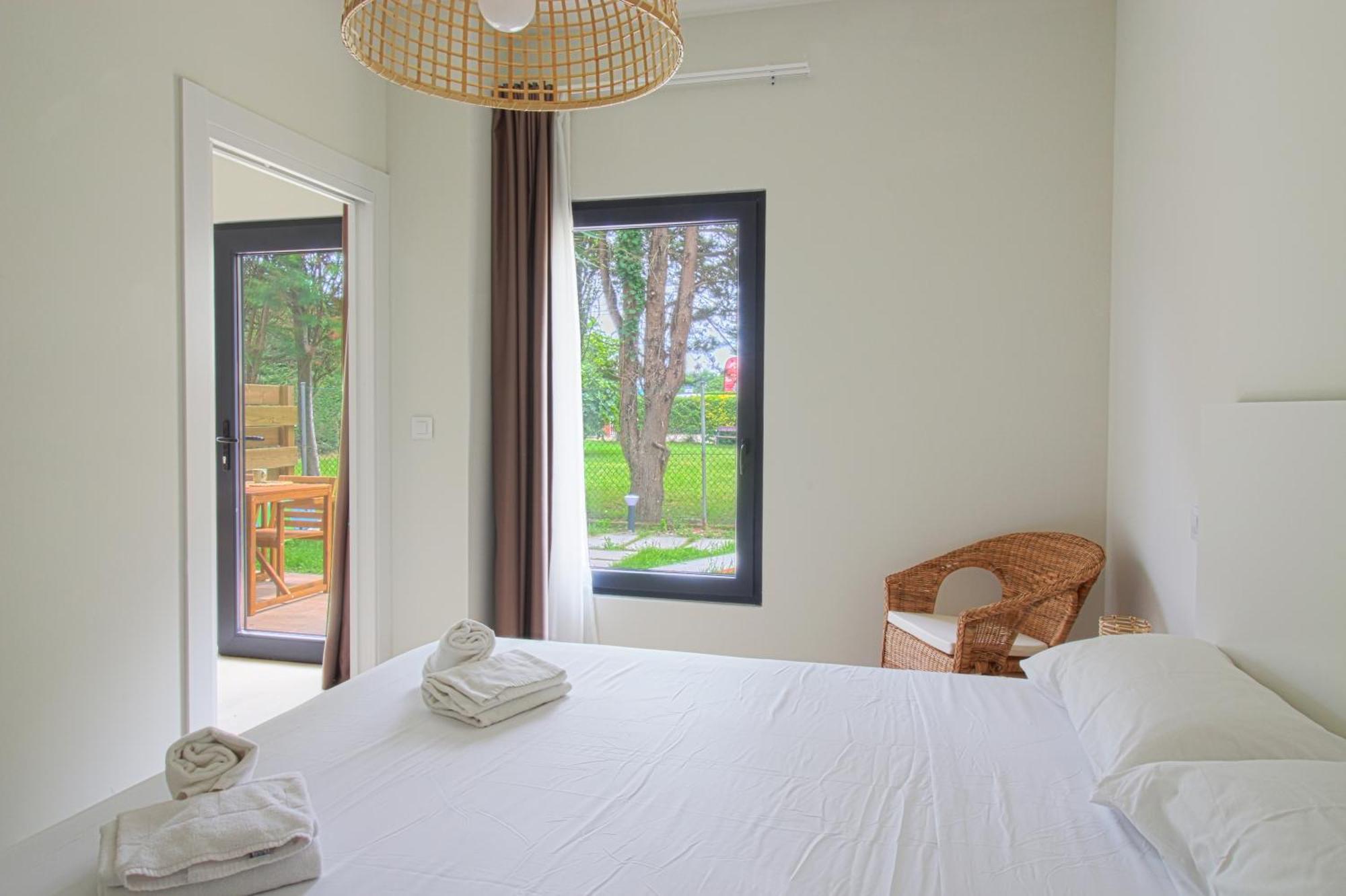 Apartamentos Costa Meron San Vicente De La Barquera Eksteriør bilde