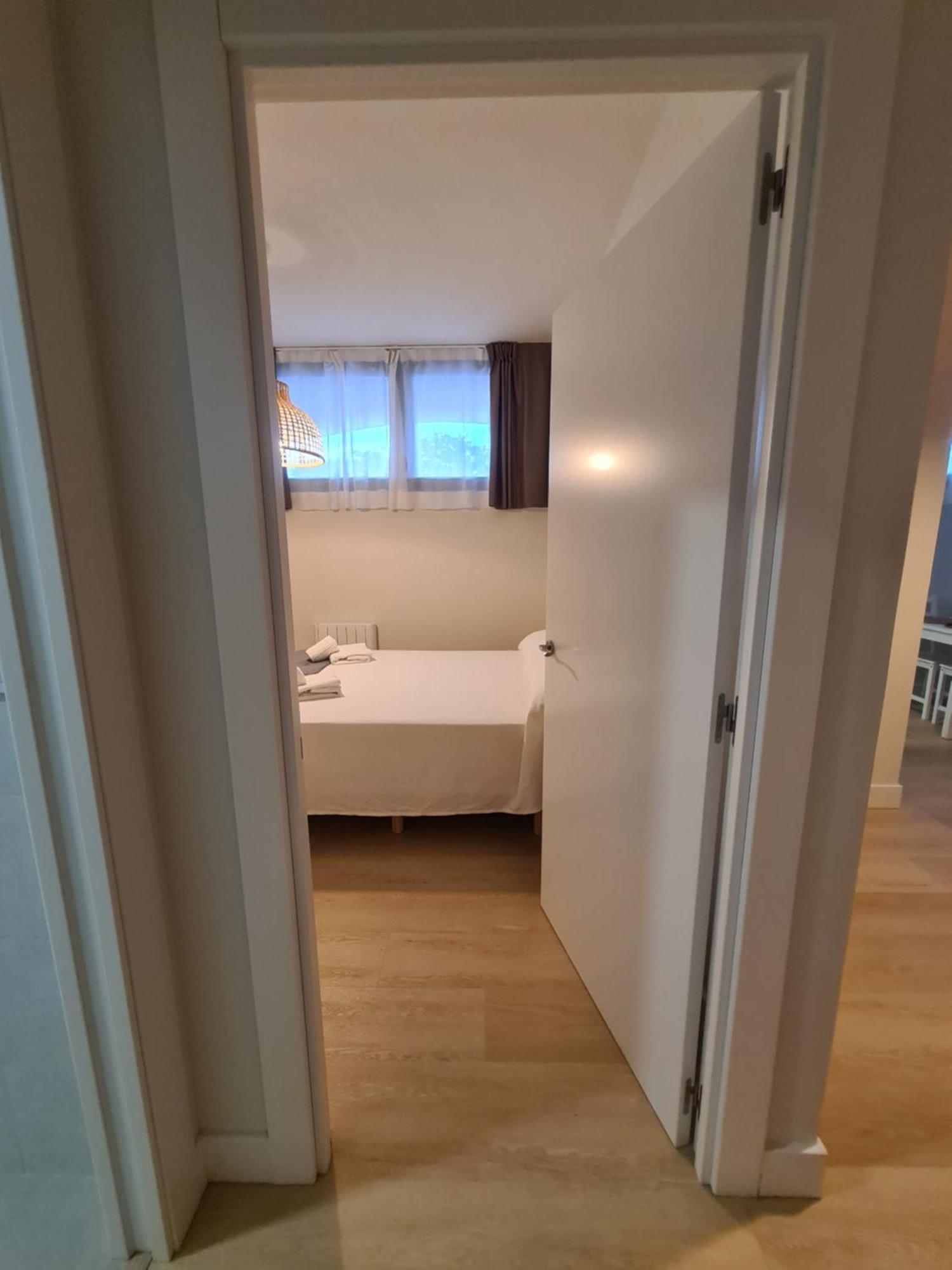 Apartamentos Costa Meron San Vicente De La Barquera Eksteriør bilde