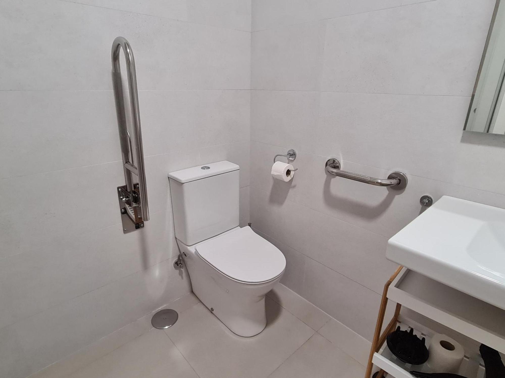Apartamentos Costa Meron San Vicente De La Barquera Eksteriør bilde