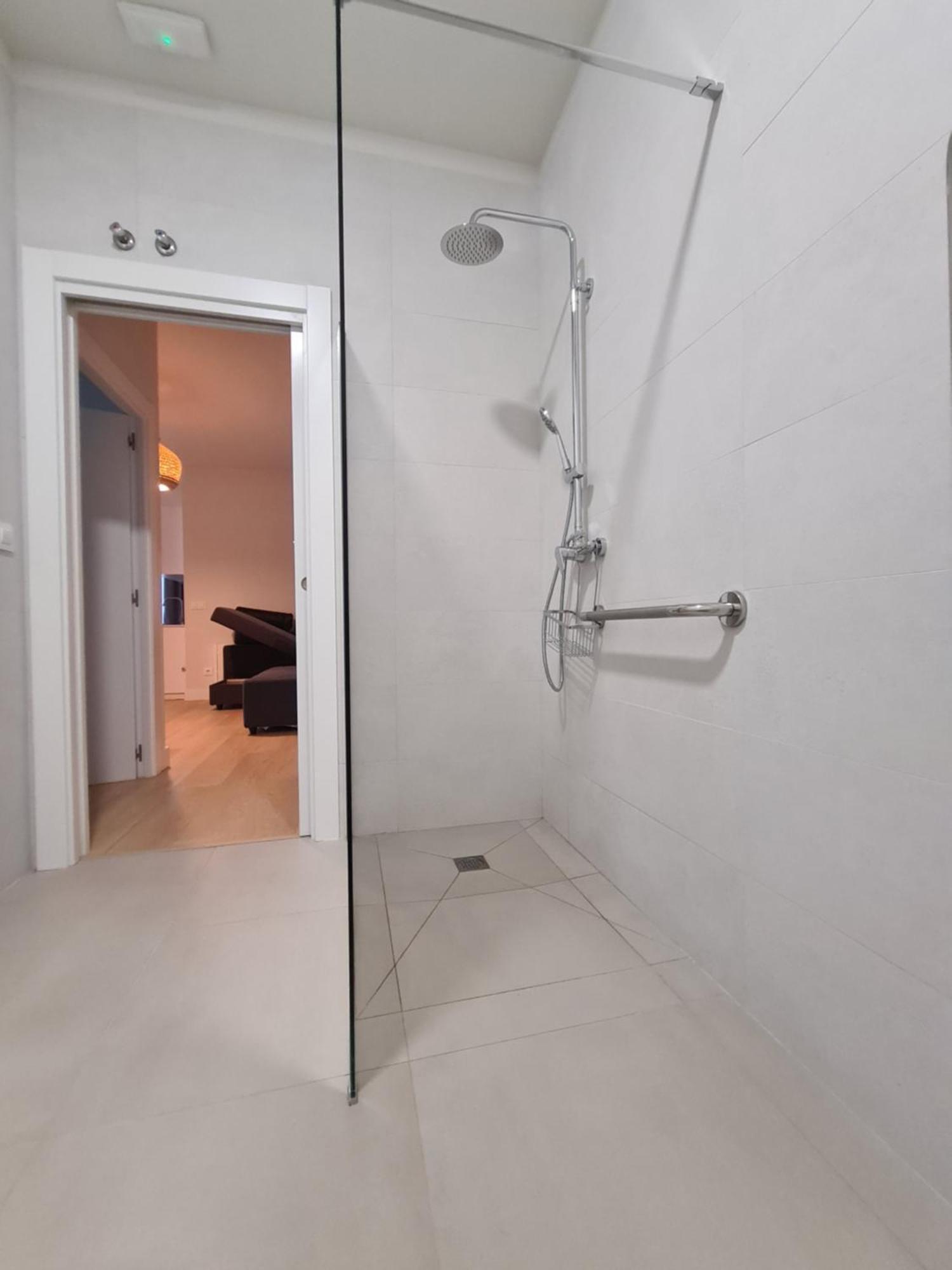 Apartamentos Costa Meron San Vicente De La Barquera Eksteriør bilde